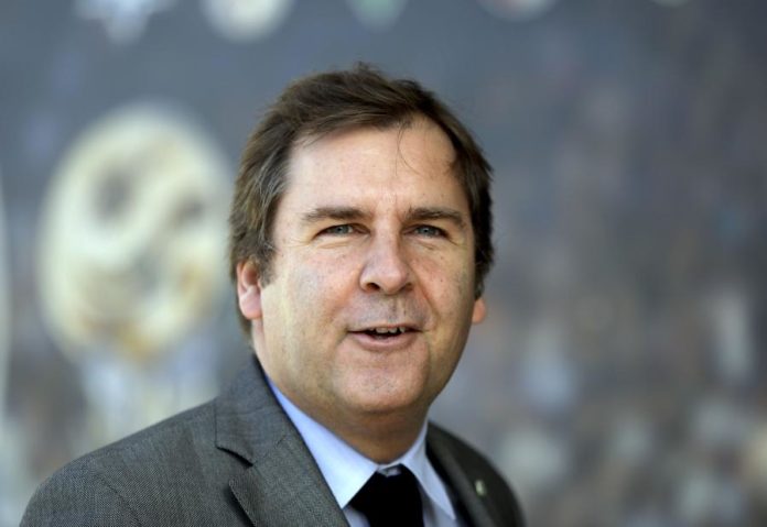 21903742.jpg
