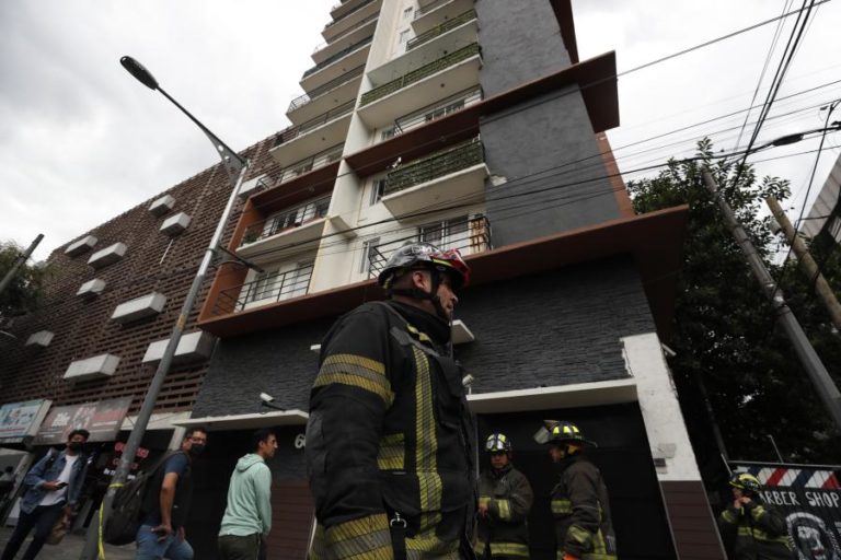 Mais de 160 réplicas do sismo no México que causou pelo menos um morto