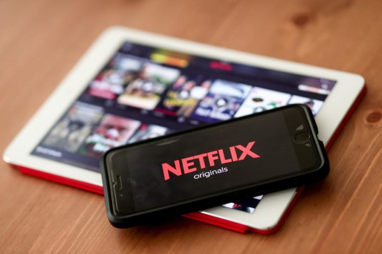 Netflix supera expectativas no aumento de subscritores no 3.º trimestre com 2,4M
