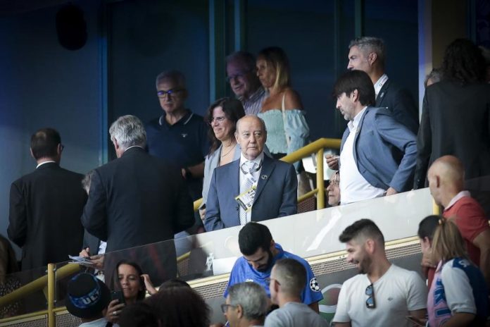 39085069.jpg