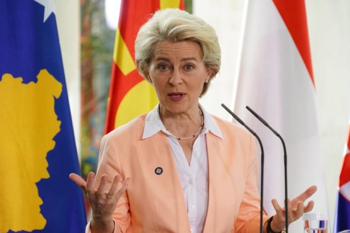 39770493.jpg