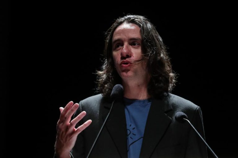 Rafael Gallo diz que vencer o Prémio José Saramago é “um sonho difícil de descrever”