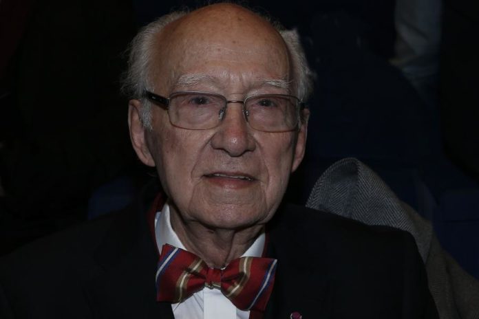 20359272.jpg