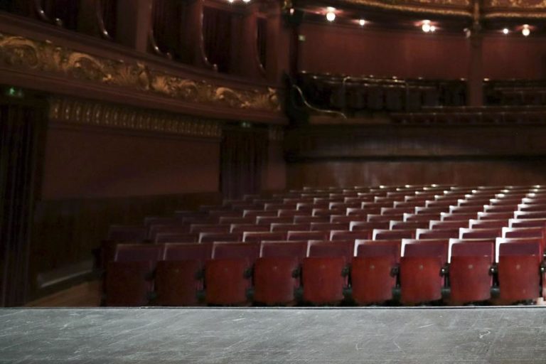 Teatro Nacional São João estreia novos espetáculos de Cardoso, Carinhas e Pais