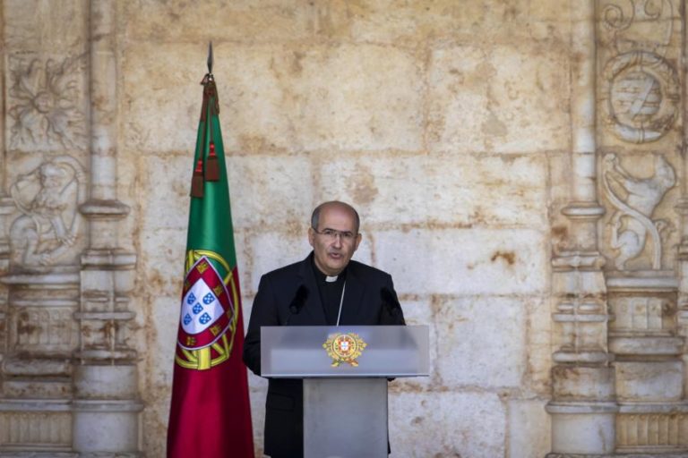 Prémio D. Diniz atribuído a José Tolentino de Mendonça e Jorge Calado