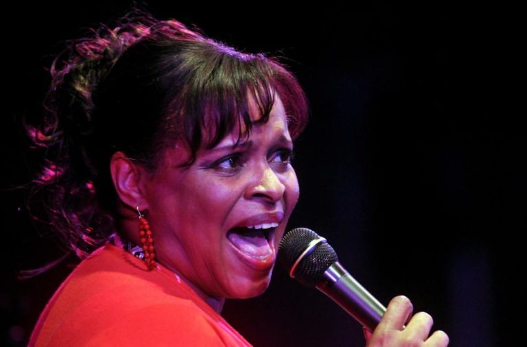 Eclipse total de quinta-feira chama “amantes da sombra” de todo o mundo a Timor-Leste