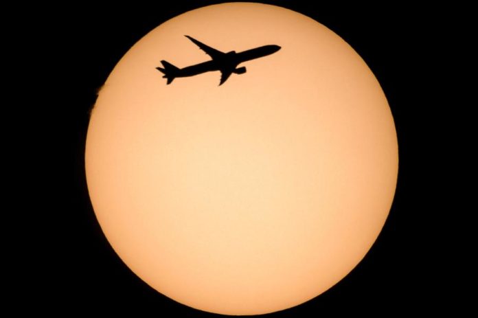 27306673.jpg