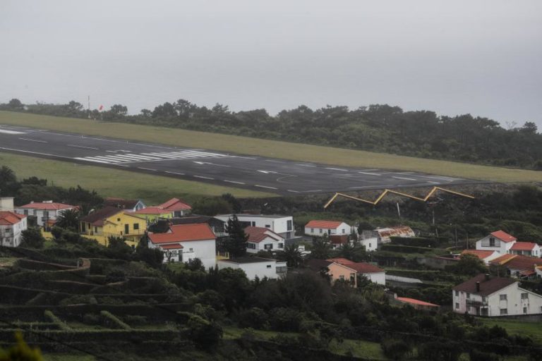 Açores batem recorde de passageiros desembarcados em aeroportos no mês de março