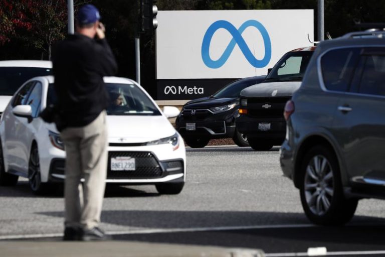 Facebook e 16 outras grandes plataformas têm 4 meses para cumprir novas regras da UE