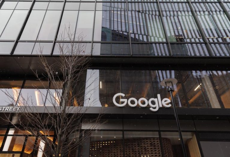 Google oferece inteligência artificial para combater a devastação da Amazónia