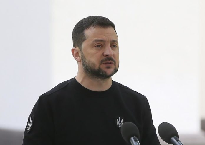40751259.jpg