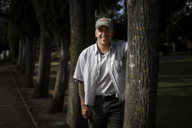 Fernando Daniel experimenta novas sonoridades sem esquecer o que o caracteriza