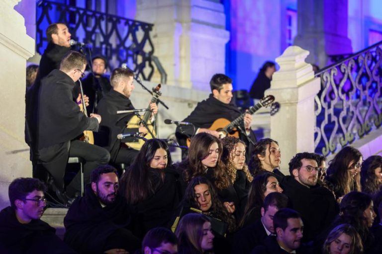 Universidade lança plataforma científica para estudar Canção de Coimbra