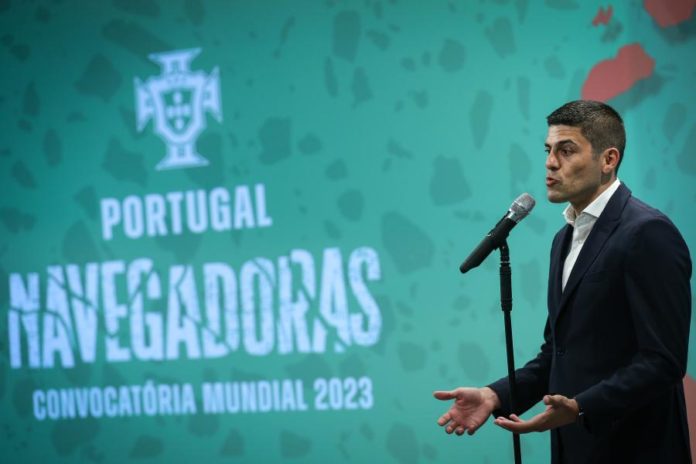 40876522.jpg