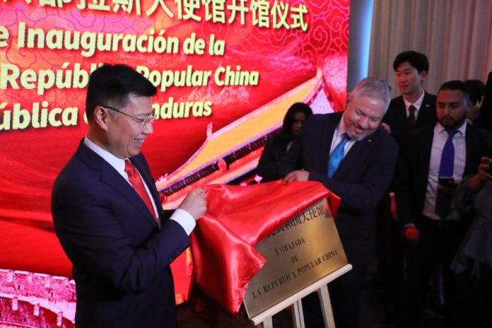 40910033.jpg