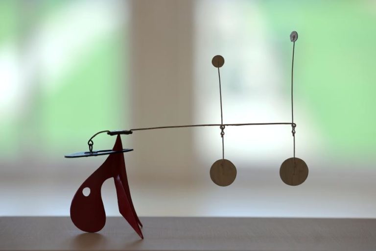 Miró e Calder juntos em exposição em Serralves