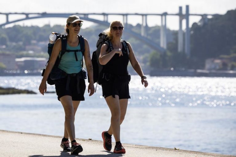 Porto é a segunda cidade de onde saem mais peregrinos para Santiago de Compostela