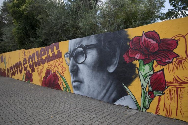 Banda desenhada luso-galega sobre José Afonso publicada esta semana