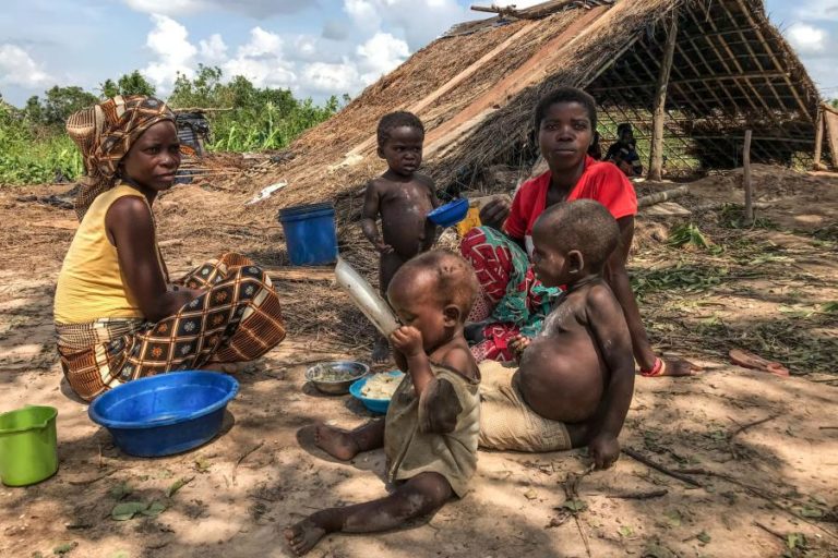 Metade das famílias moçambicanas vive sem eletricidade em casa