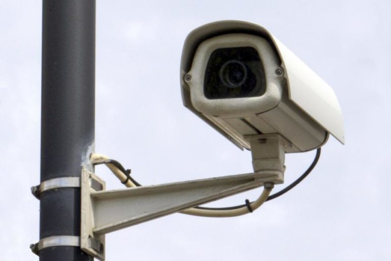 Governo vai introduzir sistemas de alarme nas câmaras de videovigilância