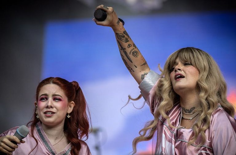 Carolina Deslandes e Bárbara Tinoco vão compor para musical agendado para 2024