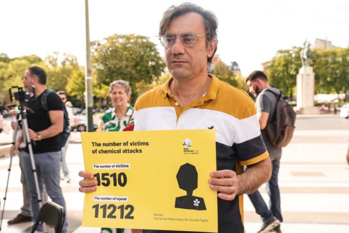 41369460.jpg