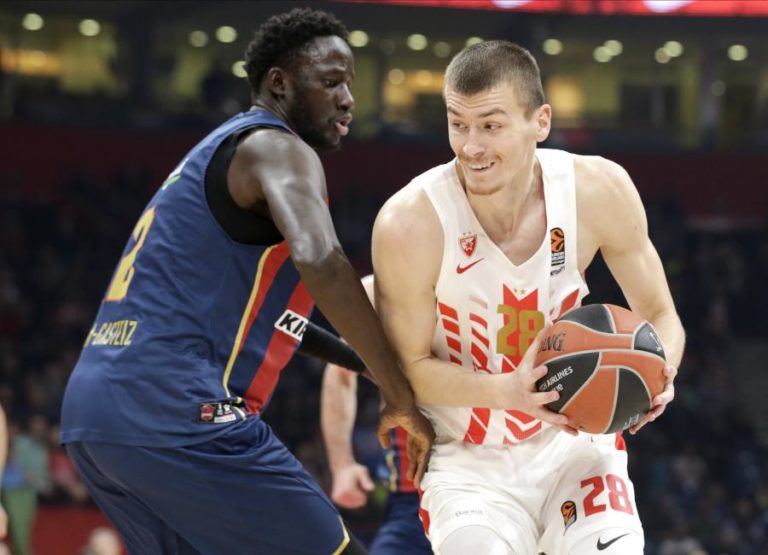 Sérvio Borisa Simanic perde rim após lesão em jogo do Mundial de basquetebol