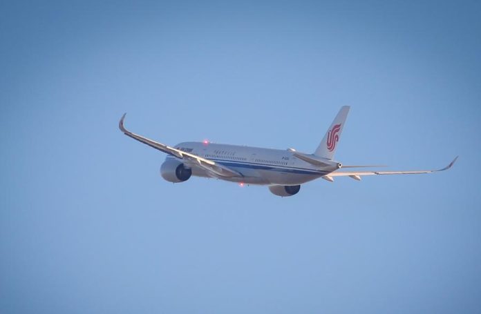 40098400.jpg