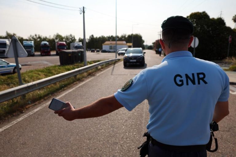 GNR realiza operação para fiscalizar veículos entre hoje e sexta-feira