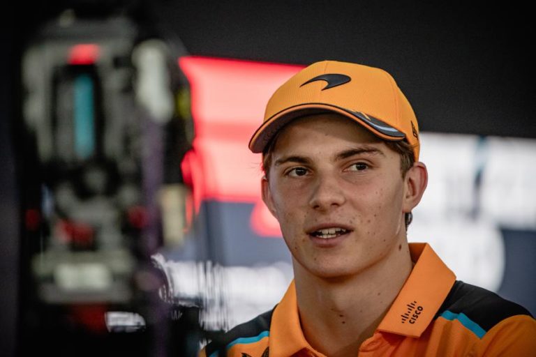 McLaren renova com piloto de Fórmula 1 Oscar Piastri até 2026