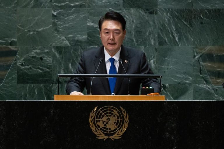 Pyongyang condena discurso do Presidente sul-coreano sobre aproximação a Moscovo