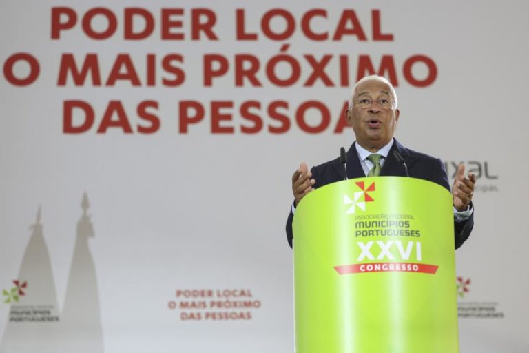 António Costa assume que descentralização “nunca estará acabada”