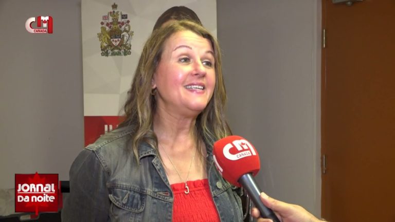 Julie Dzerowicz: Deputada convidou utentes de casa de repouso para sessão de dúvidas