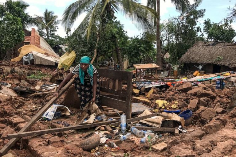 Arranca processo de reconstrução 15.000 casas destruídas em Moçambique