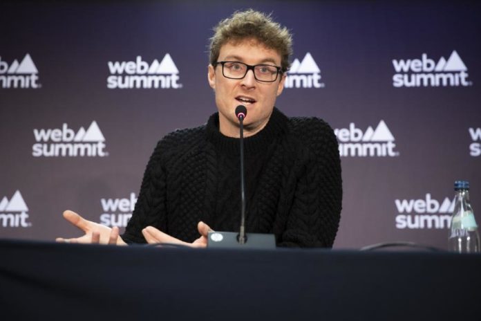 39770864.jpg