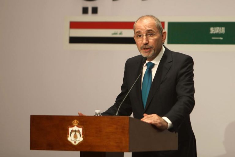 Jordânia diz que expulsão de palestinianos da Cisjordânia será “declaração de guerra”