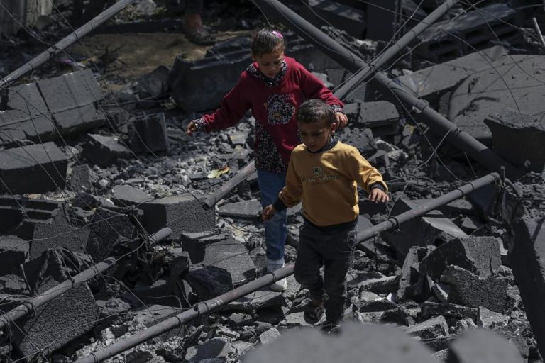 Mais de 1,4 milhões de crianças sem acesso à escola devido à guerra com Israel – ONU