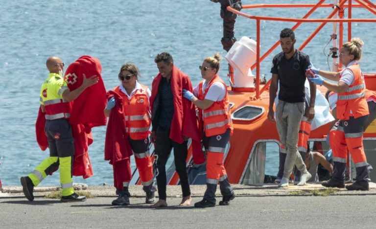 Número de migrantes que chegaram às Canárias este ano ultrapassa 20.000