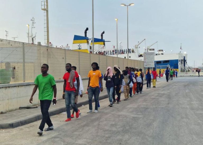 Itália vai assinar acordo com Egito para prevenir tráfico de migrantes