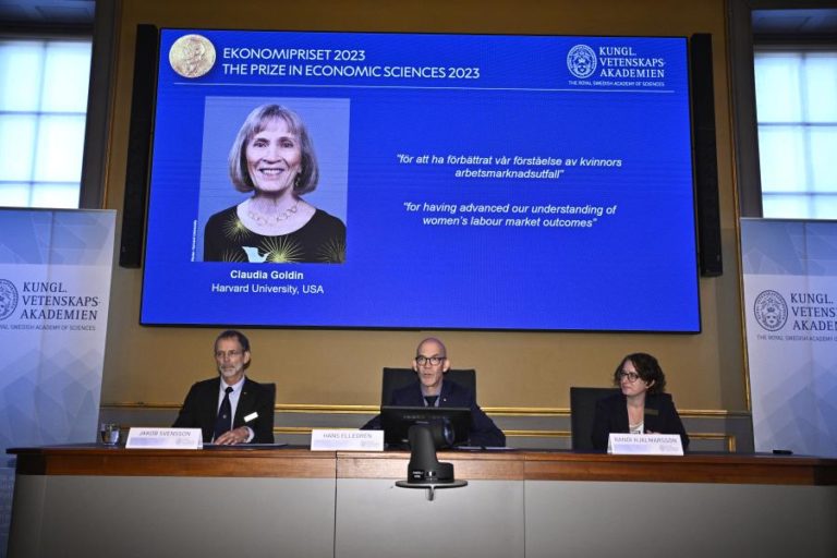 Nobel da Economia para norte-americana Claudia Goldin, a 3.ª mulher a vencer o prémio