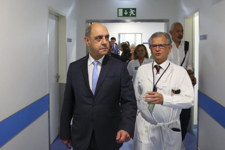 Ministro da Saúde diz que fará a sua parte na ronda negocial com os médicos