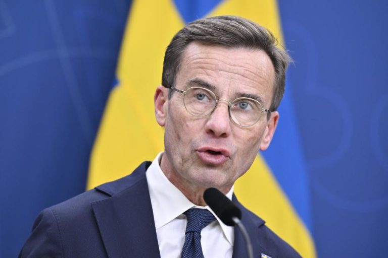 Primeiro-ministro sueco desloca-se à Bélgica na quarta-feira para recordar vítimas do atentado
