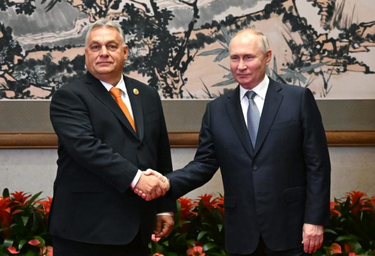 Orbán defende aperto de mão a Putin e diz estar orgulhoso de “estratégia”