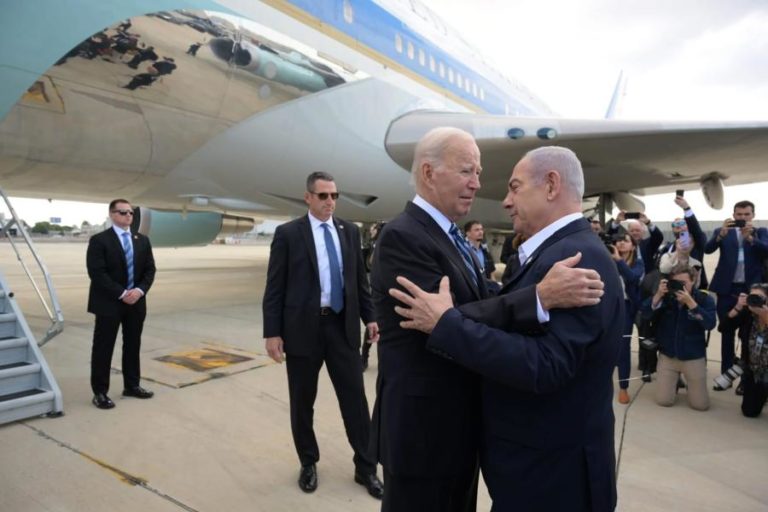 Biden admite responsabilidade palestiniana na explosão em hospital em Gaza