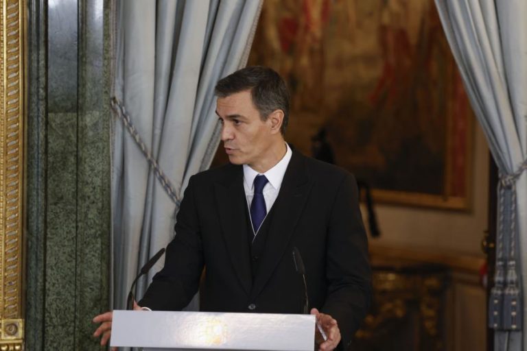 Sánchez fecha primeiro acordo com independentistas catalães