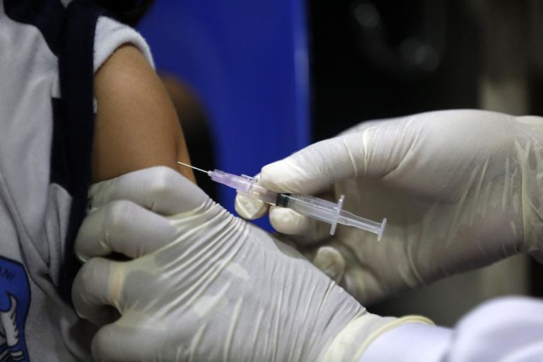 Milhões de crianças sem vacina contra o sarampo e a maioria está em África e na Ásia