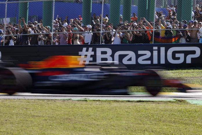 41791759.jpg