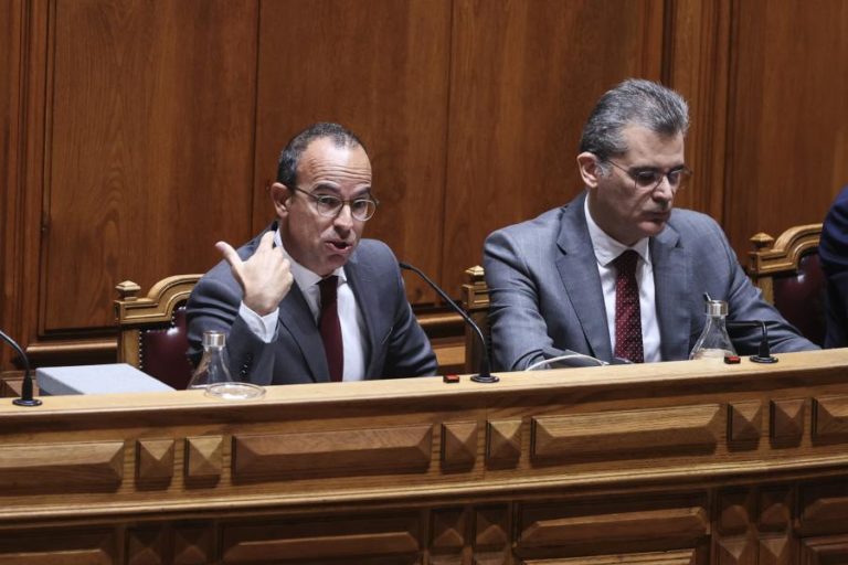 Estado não pode ter 95% da Lusa sem mudança do modelo de governação