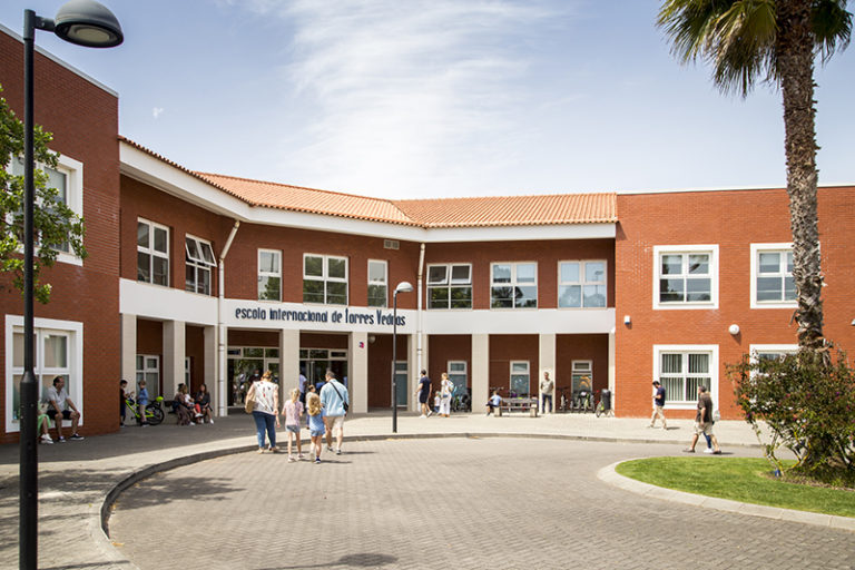 Escola internacional de Torres Vedras com novos serviços e novos currículos