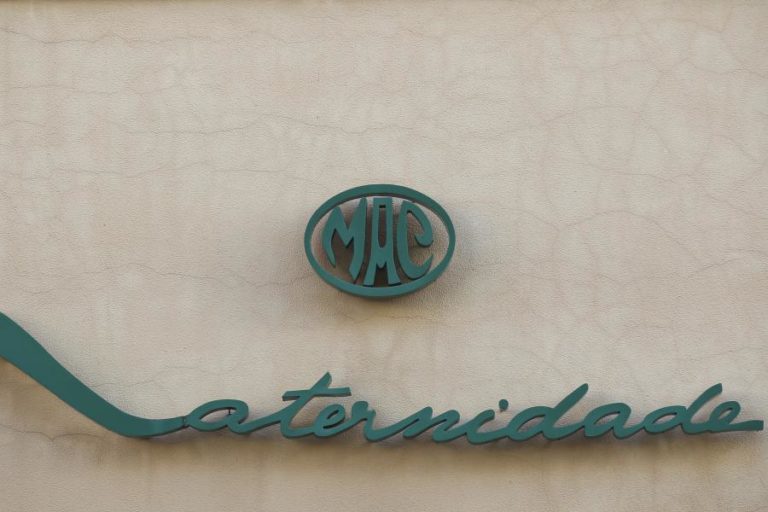 Maternidade Alfredo da Costa não está a receber grávidas encaminhadas pelo INEM